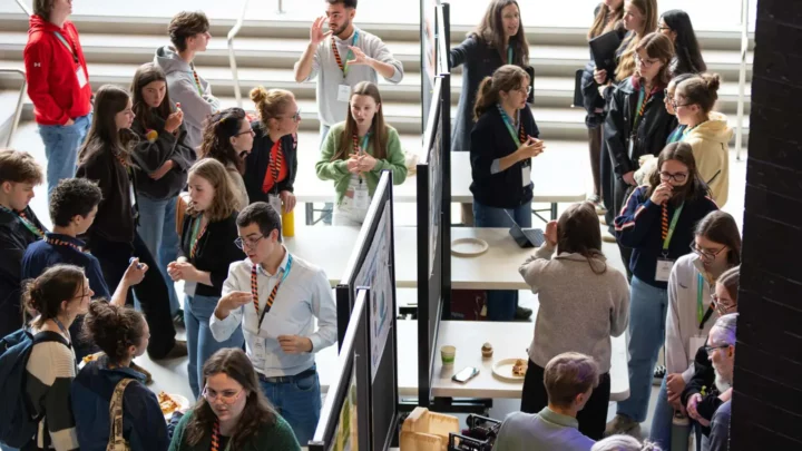 Participants au Colloque de l'Est-du-Québec sur la recherche collégiale et interordres